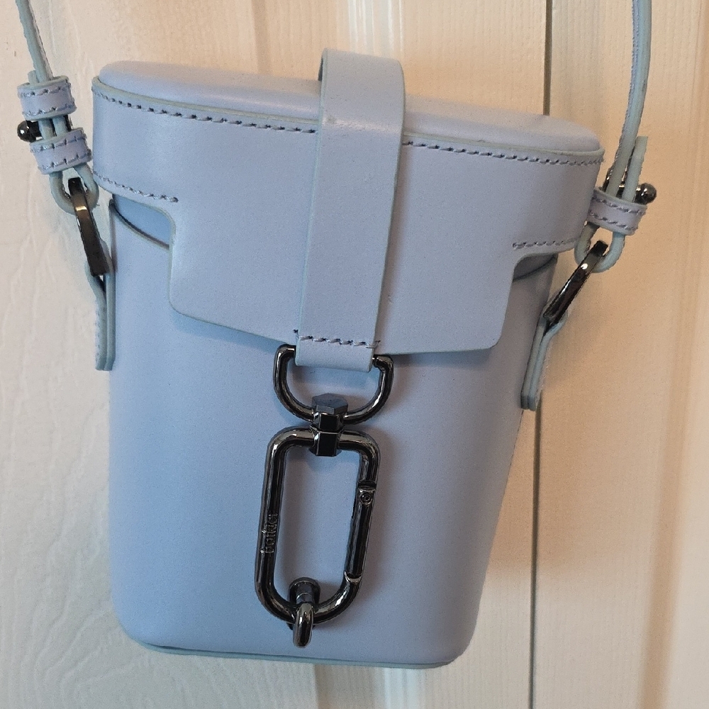 Botkier Stylish Light Blue Crossbody Bag - Picture 2 of 9